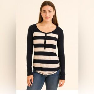 NWOT Long sleeve blouse Size Medium